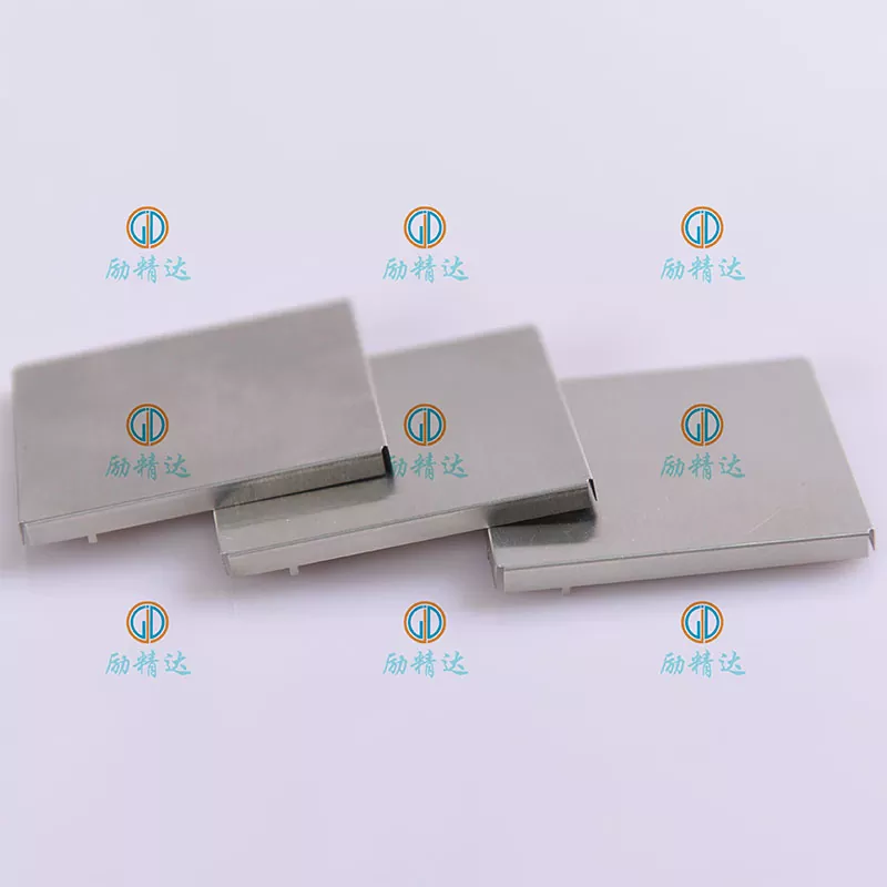 قوطی های محافظ PCB با Clip-On با Cove